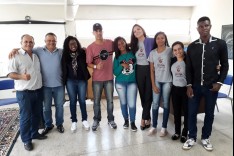 Vereadores participam do “Parlamento Jovem na Escola”